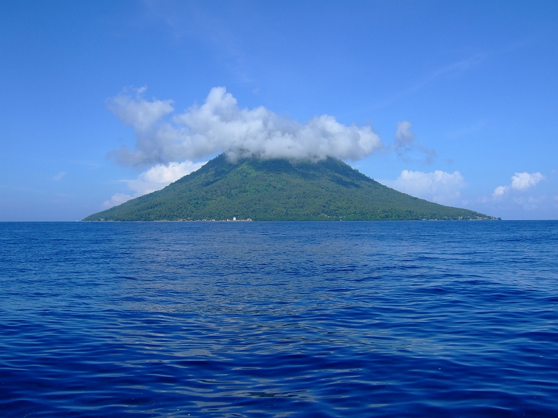 DSCF0485.jpg - Manado Tua Island